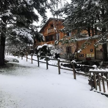 Chalet Pomme De Pin 5 Chambres 12 A 14 Personnes Formigueres Exterior photo
